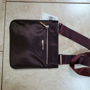 Adorable Nine West hand bag